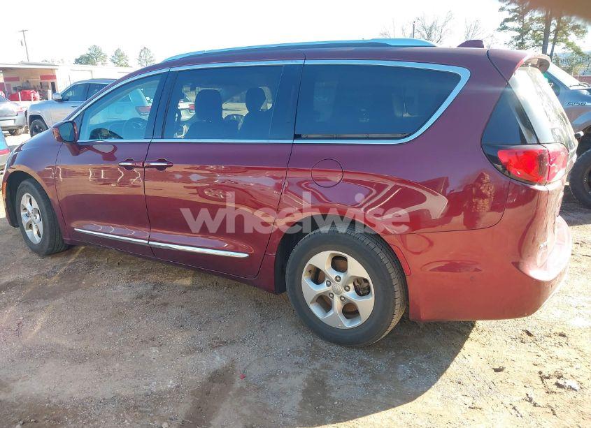 Photo 3 of 2017 Chrysler Pacifica TOURING-L PLUS (VIN 2C4RC1EG6HR597845)