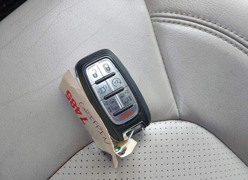 Photo 11 of 2018 Chrysler Pacifica TOURING L PLUS (VIN 2C4RC1EG6JR108558)