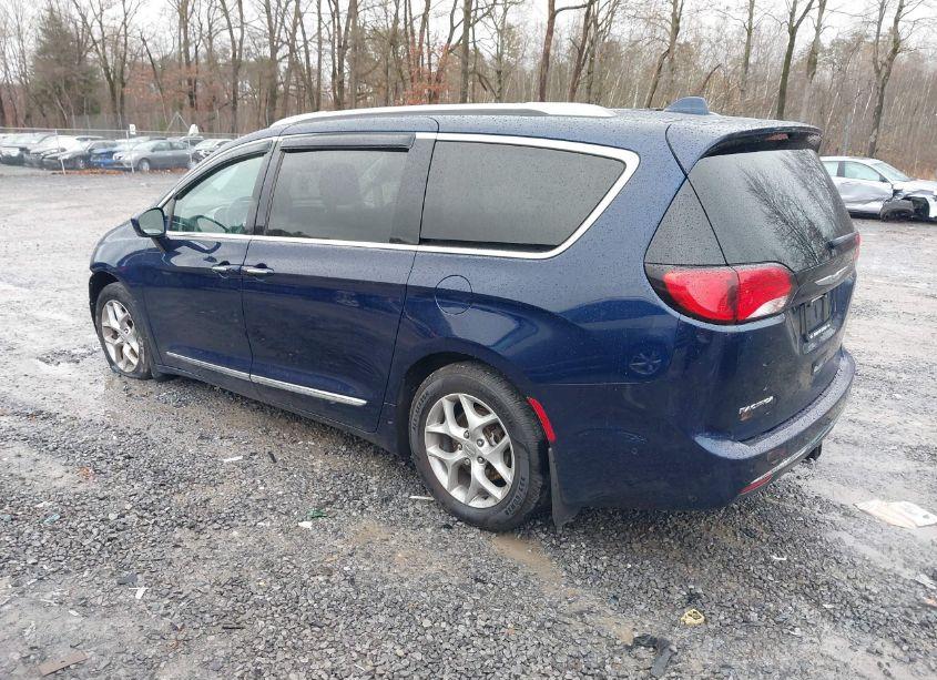 Photo 3 of 2017 Chrysler Pacifica TOURING-L PLUS (VIN 2C4RC1EG7HR614152)