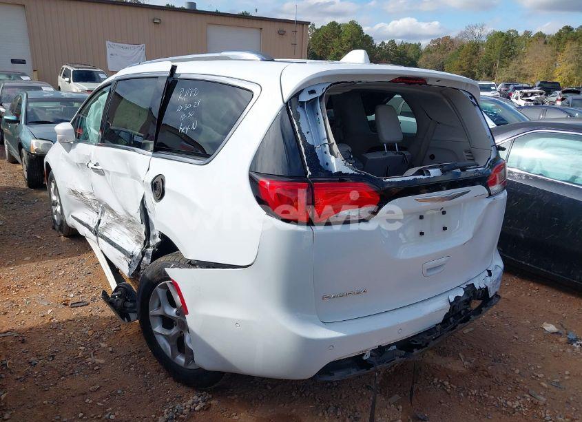 Photo 3 of 2017 Chrysler Pacifica TOURING-L PLUS (VIN 2C4RC1EG7HR668907)