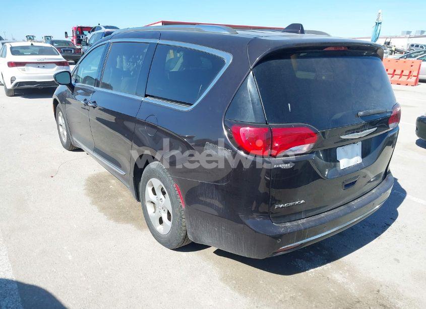 Photo 3 of 2017 Chrysler Pacifica TOURING-L PLUS (VIN 2C4RC1EG8HR543169)