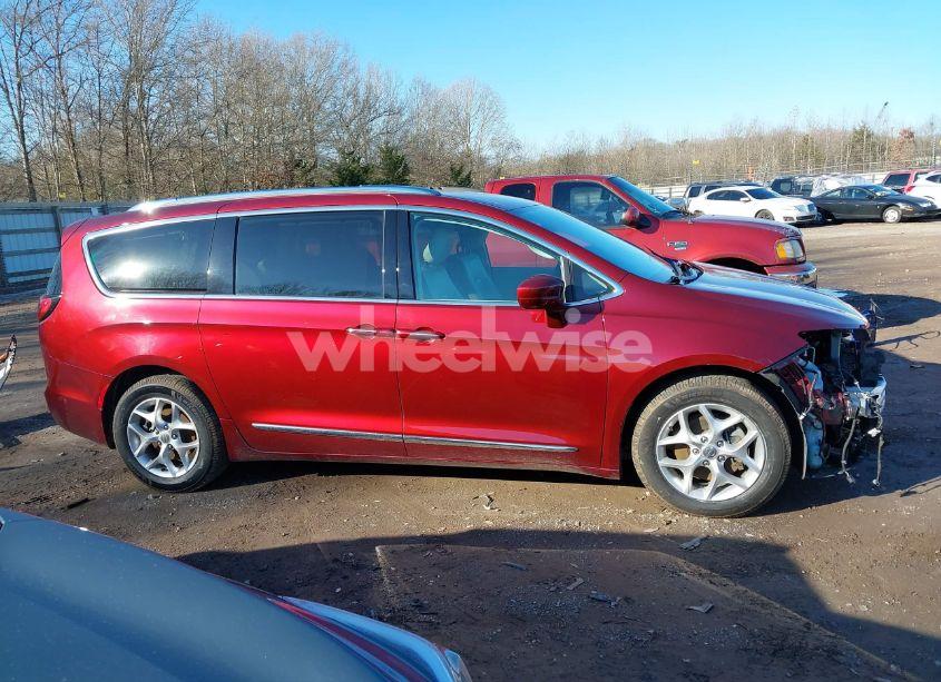 Photo 13 of 2017 Chrysler Pacifica TOURING-L PLUS (VIN 2C4RC1EG8HR570713)