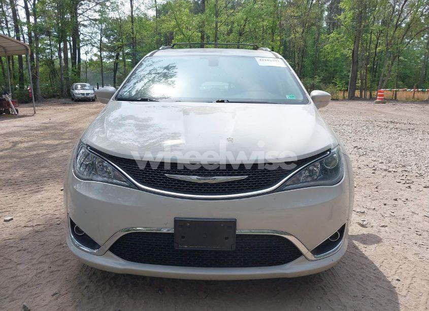 Photo 12 of 2017 Chrysler Pacifica TOURING-L PLUS (VIN 2C4RC1EG8HR592307)