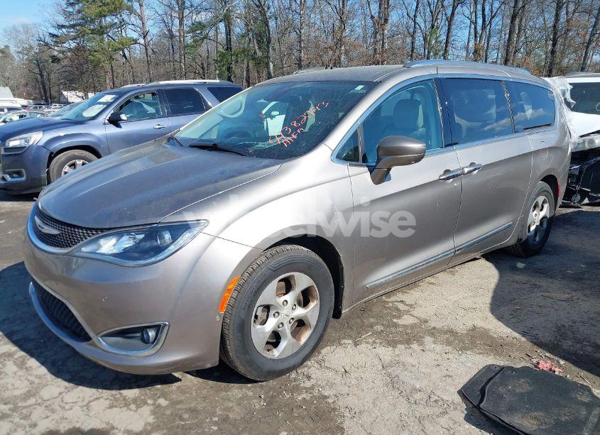 Photo 2 of 2017 Chrysler Pacifica TOURING-L PLUS (VIN 2C4RC1EG8HR653560)