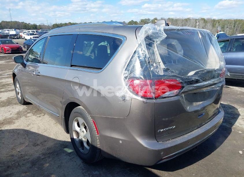 Photo 3 of 2017 Chrysler Pacifica TOURING-L PLUS (VIN 2C4RC1EG8HR653560)