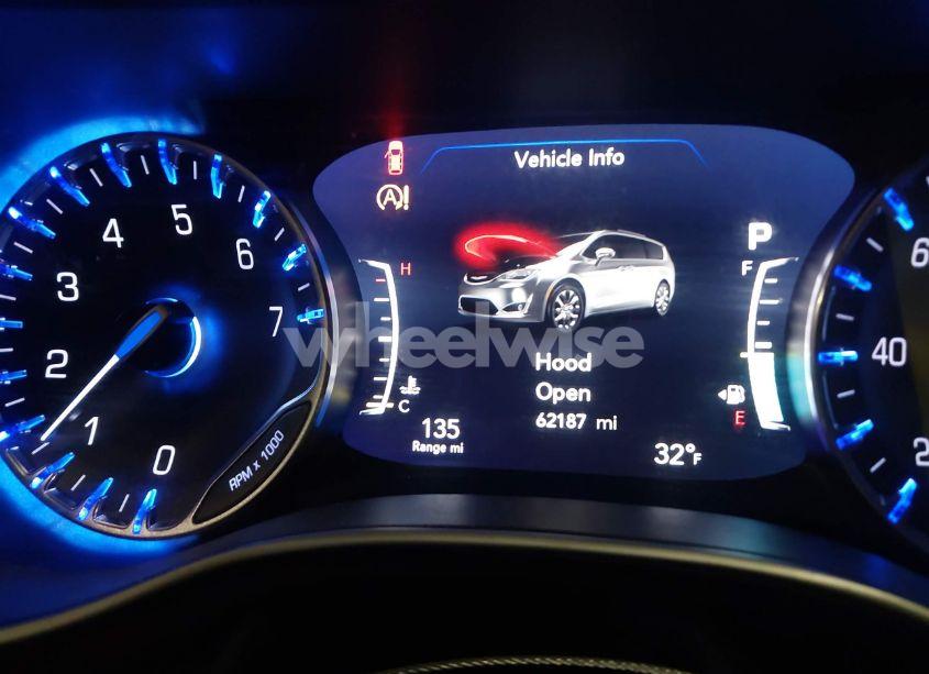 Photo 7 of 2017 Chrysler Pacifica TOURING-L PLUS (VIN 2C4RC1EG8HR851149)