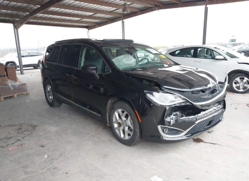 2018 Chrysler Pacifica TOURING L PLUS (VIN 2C4RC1EG8JR113454) main photo