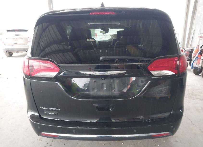 Photo 16 of 2018 Chrysler Pacifica TOURING L PLUS (VIN 2C4RC1EG8JR113454)