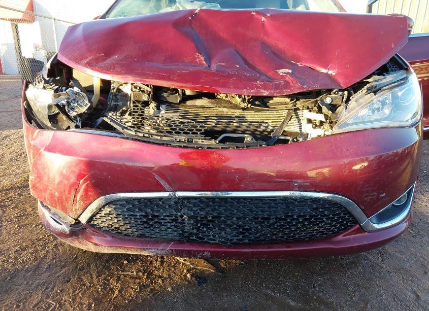 Photo 6 of 2020 Chrysler Pacifica TOURING L PLUS (VIN 2C4RC1EG8LR244368)