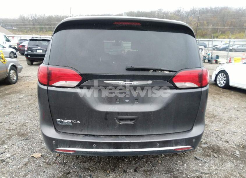 Photo 16 of 2017 Chrysler Pacifica TOURING-L PLUS (VIN 2C4RC1EG9HR812120)