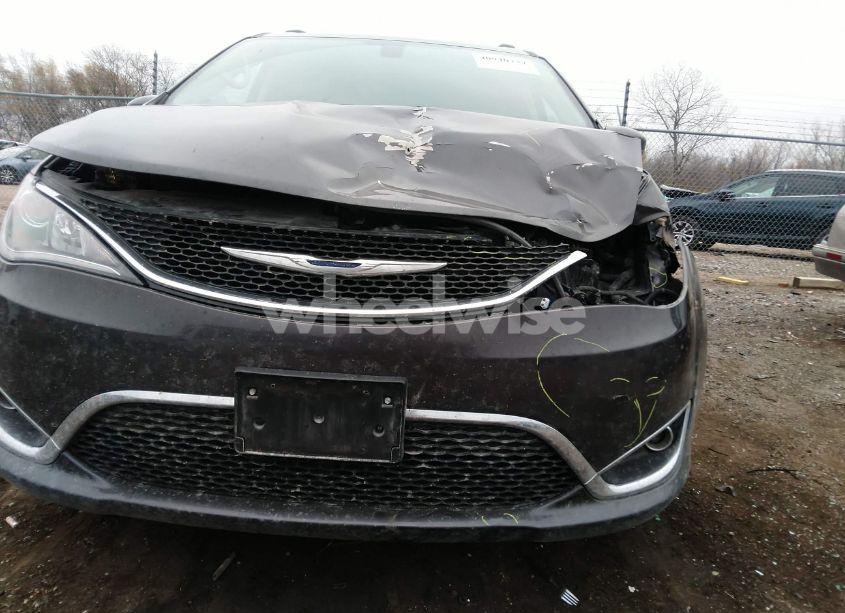 Photo 18 of 2017 Chrysler Pacifica TOURING-L PLUS (VIN 2C4RC1EG9HR812120)