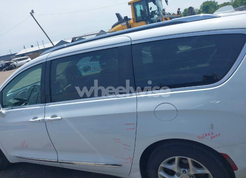 Photo 14 of 2017 Chrysler Pacifica TOURING-L PLUS (VIN 2C4RC1EG9HR835901)