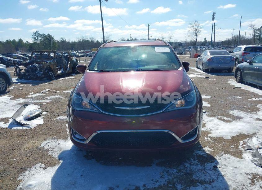 Photo 12 of 2018 Chrysler Pacifica TOURING L PLUS (VIN 2C4RC1EG9JR100647)