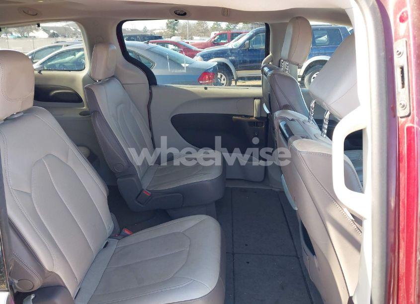 Photo 13 of 2018 Chrysler Pacifica TOURING L PLUS (VIN 2C4RC1EG9JR100647)