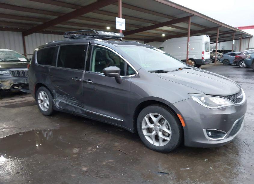 Photo 6 of 2017 Chrysler Pacifica TOURING-L PLUS (VIN 2C4RC1EGXHR788670)