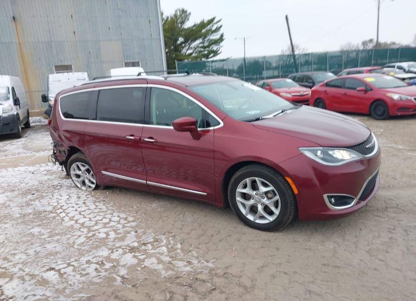 Photo 13 of 2018 Chrysler Pacifica TOURING-L PLUS (VIN 2C4RC1EGXJR203883)