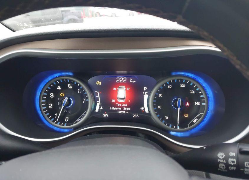 Photo 7 of 2018 Chrysler Pacifica TOURING-L PLUS (VIN 2C4RC1EGXJR203883)