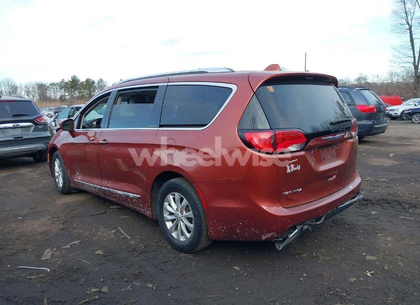 Photo 14 of 2018 Chrysler Pacifica TOURING L PLUS (VIN 2C4RC1EGXJR235703)