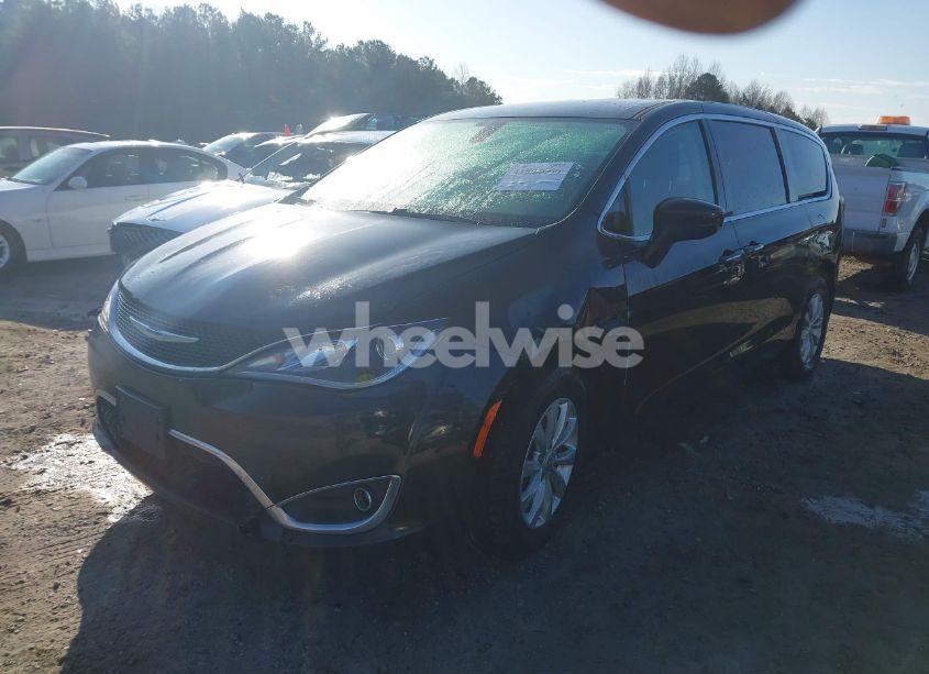 Photo 2 of 2018 Chrysler Pacifica TOURING PLUS (VIN 2C4RC1FG0JR132658)