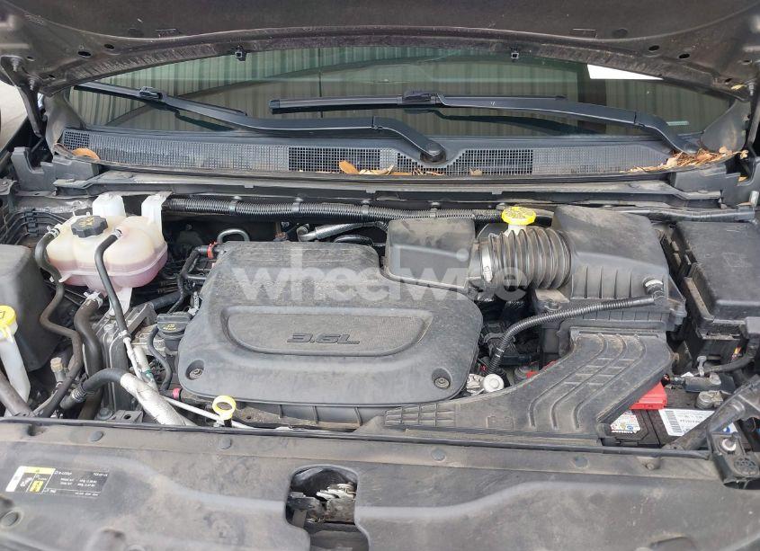 Photo 10 of 2019 Chrysler Pacifica TOURING PLUS (VIN 2C4RC1FG1KR528857)