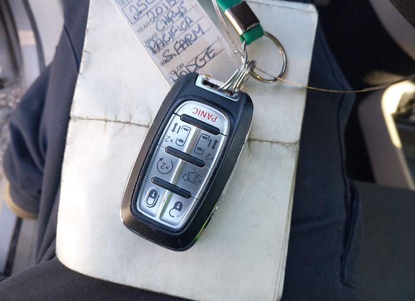 Photo 11 of 2018 Chrysler Pacifica TOURING PLUS (VIN 2C4RC1FG2JR100536)