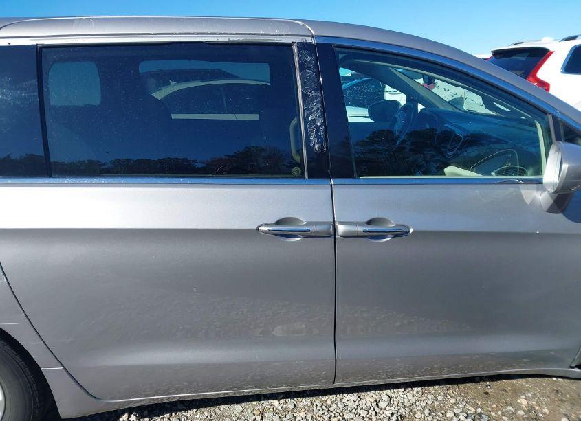 Photo 13 of 2018 Chrysler Pacifica TOURING PLUS (VIN 2C4RC1FG2JR100536)