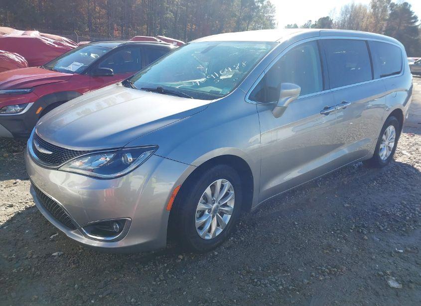 Photo 2 of 2018 Chrysler Pacifica TOURING PLUS (VIN 2C4RC1FG2JR100536)