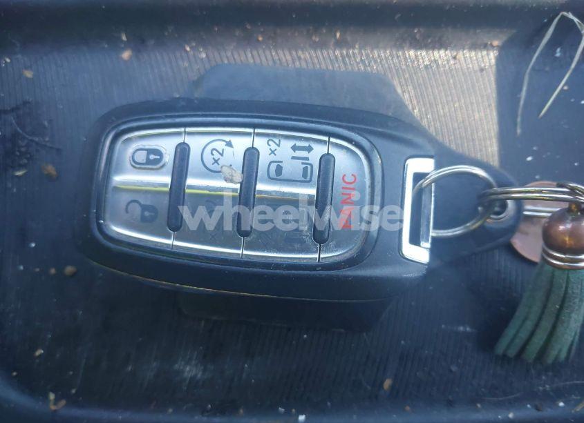 Photo 11 of 2019 Chrysler Pacifica TOURING PLUS (VIN 2C4RC1FG2KR610208)