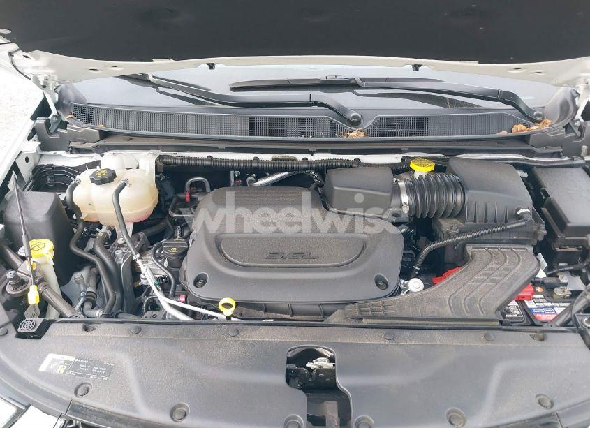 Photo 10 of 2021 Chrysler Pacifica TOURING (VIN 2C4RC1FG2MR561806)