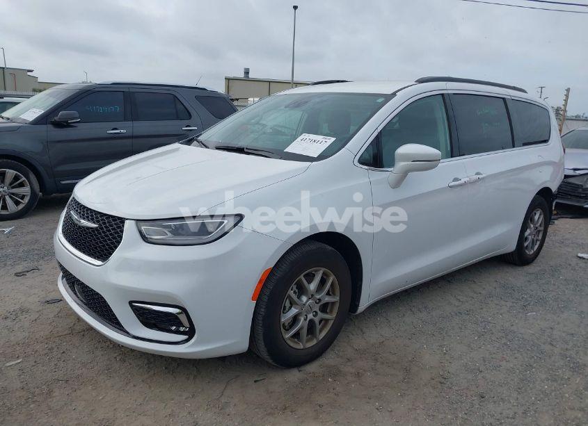 Photo 2 of 2021 Chrysler Pacifica TOURING (VIN 2C4RC1FG2MR561806)