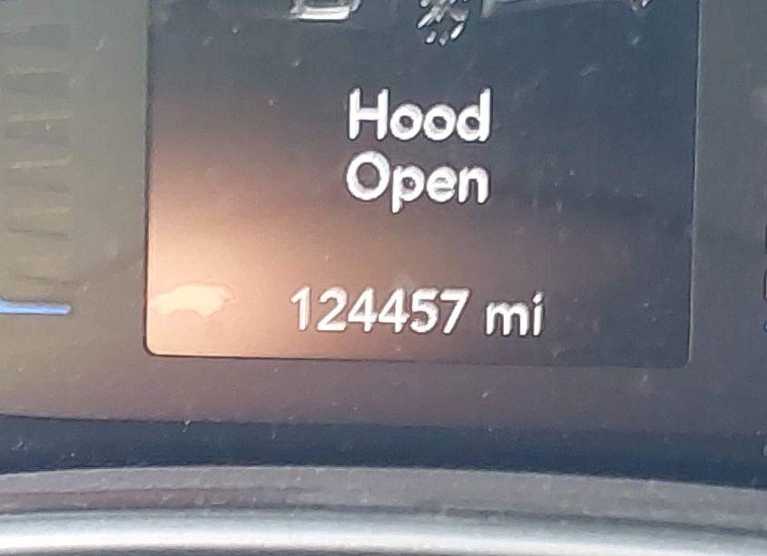 Photo 16 of 2018 Chrysler Pacifica TOURING PLUS (VIN 2C4RC1FG3JR111741)