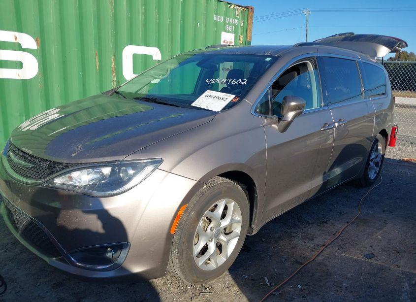 Photo 2 of 2018 Chrysler Pacifica TOURING PLUS (VIN 2C4RC1FG3JR111741)