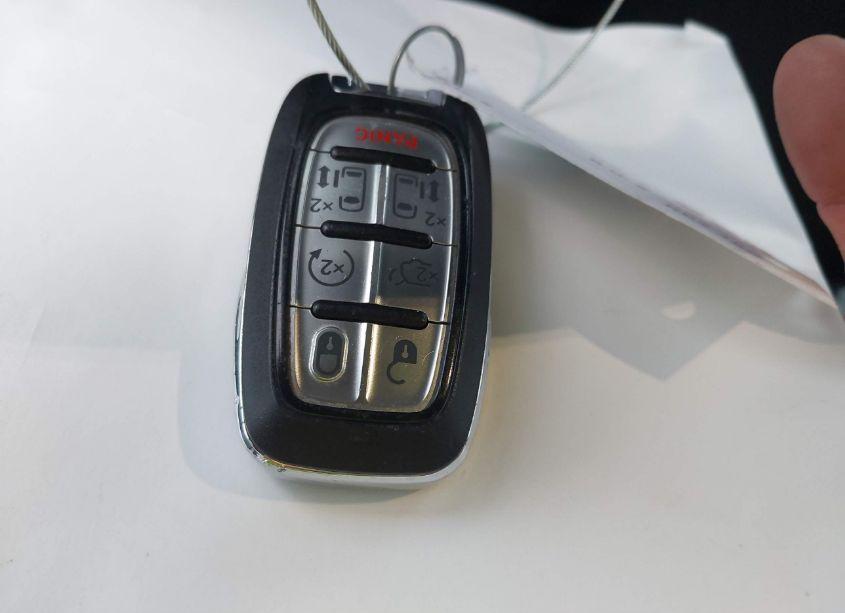 Photo 11 of 2019 Chrysler Pacifica TOURING PLUS (VIN 2C4RC1FG3KR593371)