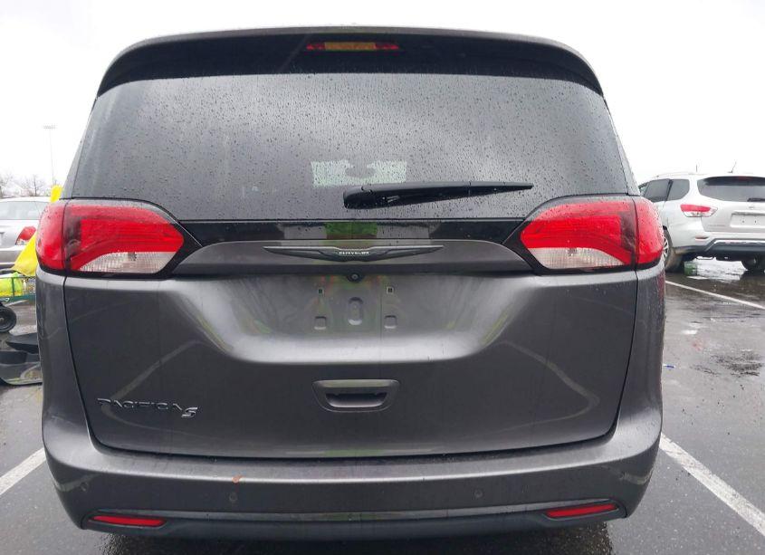 Photo 16 of 2019 Chrysler Pacifica TOURING PLUS (VIN 2C4RC1FG3KR593371)