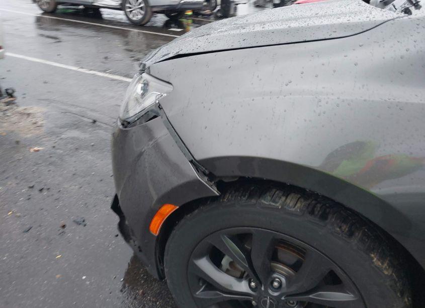 Photo 6 of 2019 Chrysler Pacifica TOURING PLUS (VIN 2C4RC1FG3KR593371)