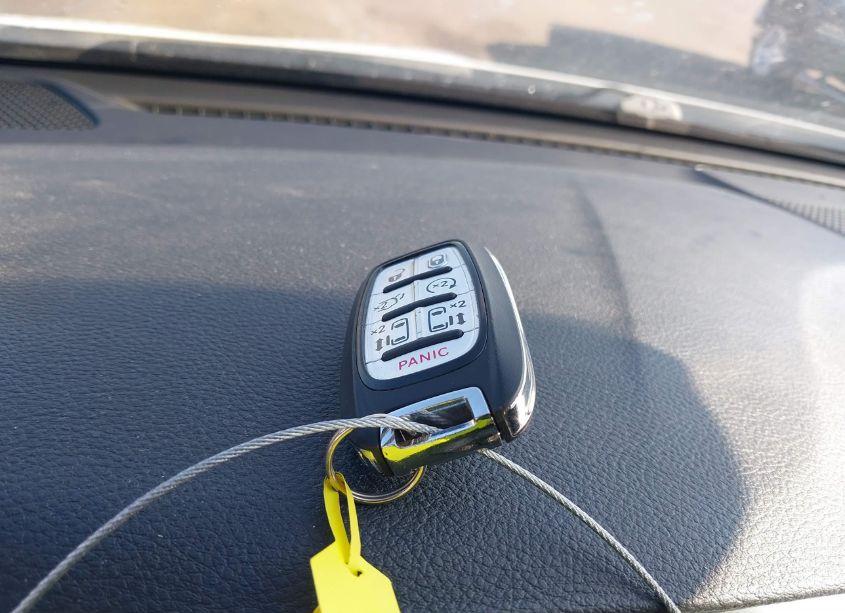 Photo 11 of 2023 Chrysler Pacifica TOURING (VIN 2C4RC1FG5PR596490)