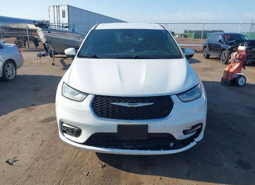 Photo 12 of 2023 Chrysler Pacifica TOURING (VIN 2C4RC1FG5PR596490)