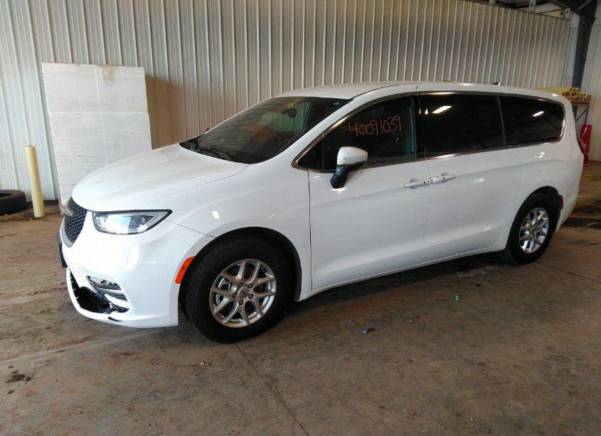 Photo 2 of 2023 Chrysler Pacifica TOURING (VIN 2C4RC1FG5PR596490)