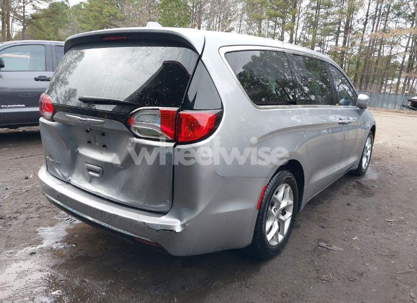 Photo 4 of 2019 Chrysler Pacifica TOURING PLUS (VIN 2C4RC1FG6KR507373)