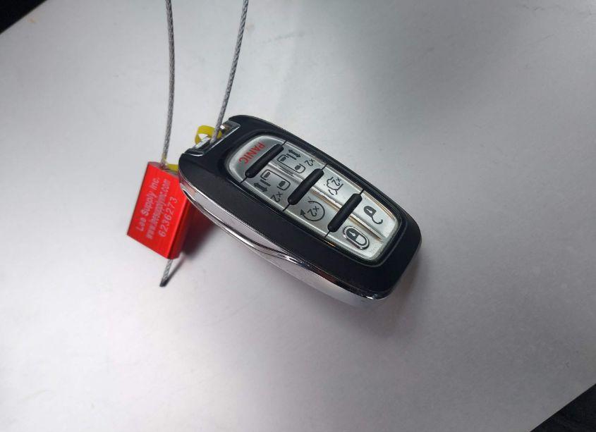 Photo 11 of 2019 Chrysler Pacifica TOURING PLUS (VIN 2C4RC1FG6KR613824)