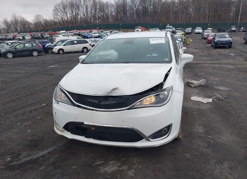 Photo 12 of 2019 Chrysler Pacifica TOURING PLUS (VIN 2C4RC1FG8KR575724)