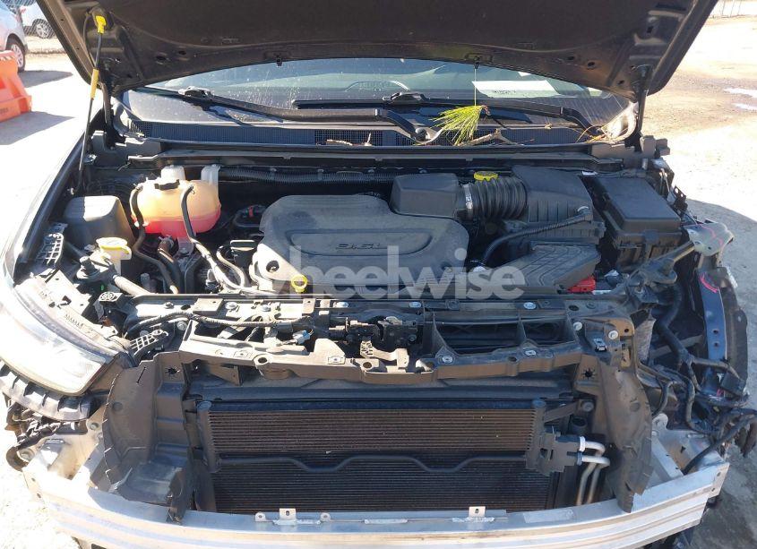 Photo 10 of 2021 Chrysler Pacifica TOURING (VIN 2C4RC1FG8MR510147)