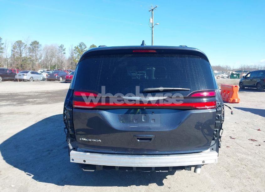 Photo 17 of 2021 Chrysler Pacifica TOURING (VIN 2C4RC1FG8MR510147)