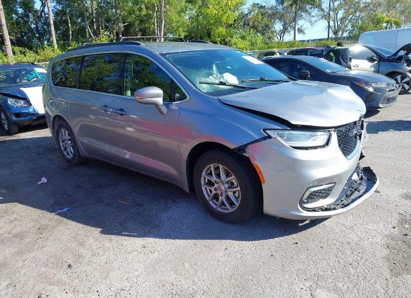 2021 Chrysler Pacifica TOURING (VIN 2C4RC1FG8MR555699) main photo