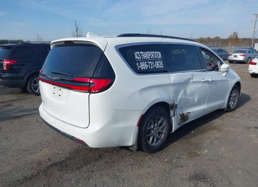 Photo 4 of 2021 Chrysler Pacifica TOURING (VIN 2C4RC1FG8MR598889)