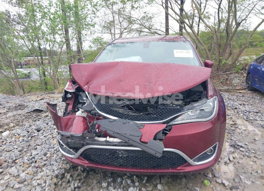 Photo 12 of 2018 Chrysler Pacifica TOURING PLUS (VIN 2C4RC1FG9JR111131)