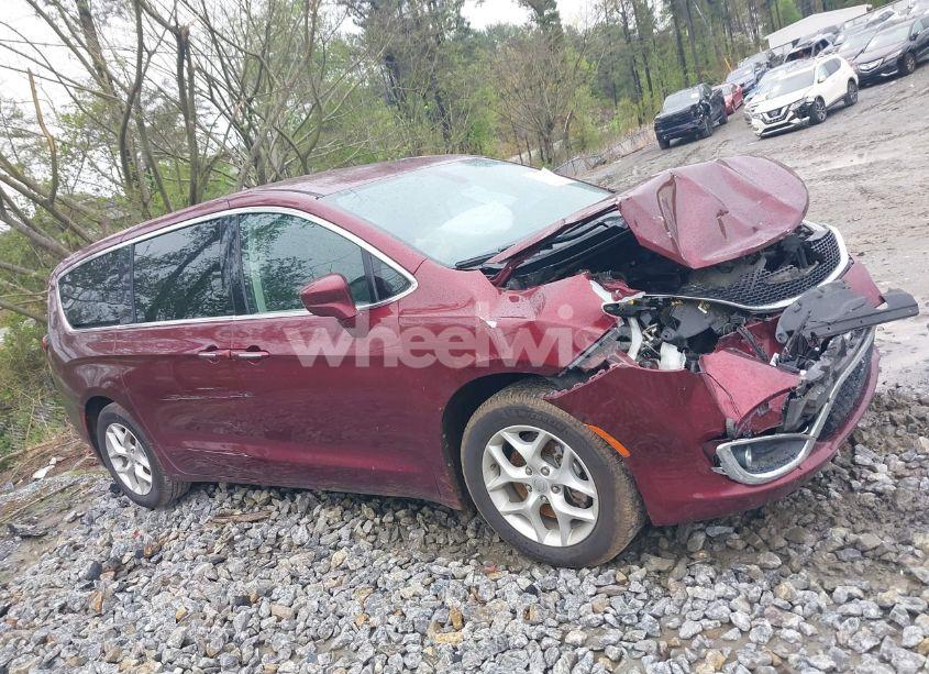 Photo 13 of 2018 Chrysler Pacifica TOURING PLUS (VIN 2C4RC1FG9JR111131)