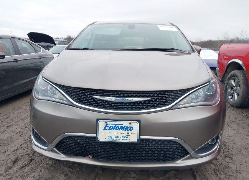 Photo 12 of 2018 Chrysler Pacifica TOURING PLUS (VIN 2C4RC1FG9JR154710)