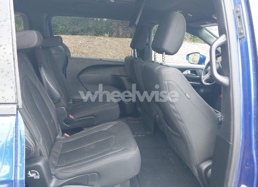 Photo 8 of 2018 Chrysler Pacifica TOURING PLUS (VIN 2C4RC1FG9JR228594)