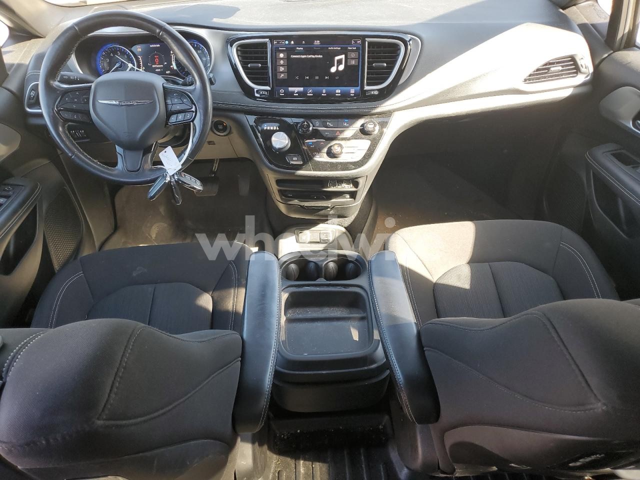 Photo 8 of 2021 CHRYSLER PACIFICA TOURING (VIN 2C4RC1FG9MR529063)